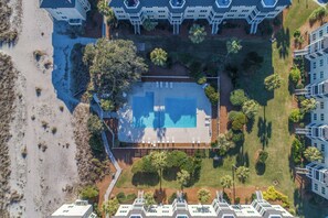 Exterior - Port O Call C102 - Beachside Bliss (Isle Of Palms)