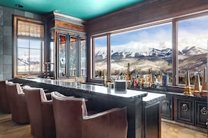 Bar (in der Unterkunft)