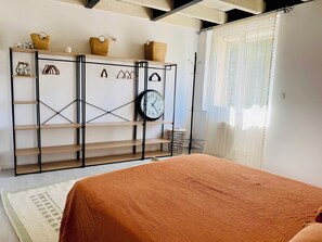 3 bedrooms, bed sheets - Beautiful, bright duplex apartment in Marseille (Marseille)