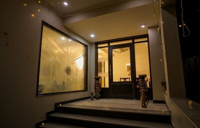 Charming B&B with WiFi and AC in Wise Villa Agra 2