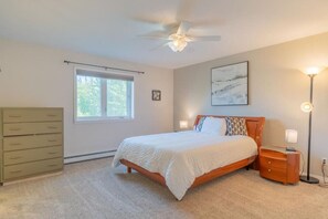 3 Schlafzimmer, Schreibtisch, Bügeleisen/Bügelbrett, kostenloses WLAN
