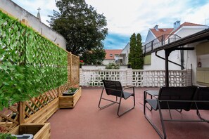 Property grounds - Mautern Oasis | 50m² | Comfortable terrace | 5 persons | Washer-dryer & WLAN (Mautern an der Donau)
