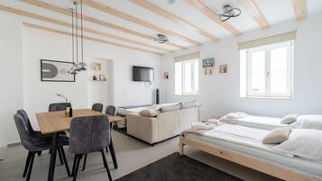 Desk, iron/ironing board, travel cot, WiFi