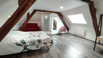 6 Schlafzimmer, Bügeleisen/Bügelbrett, Reisekinderbett, kostenloses WLAN