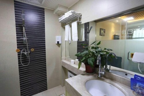 Mingyang Holiday Hotel