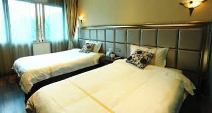 Mingyang Holiday Hotel