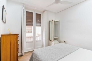 2 quartos, ferros/tábuas de passar roupa, berço de viagem, Wi-Fi