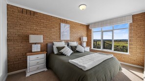 3 soveværelser, strygejern/strygebræt