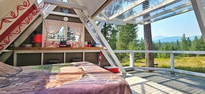 1 bedroom, desk, WiFi (free), bed sheets
