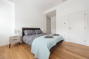 Apartamento | 3 quartos, ferros/tábuas de passar roupa, Wi-Fi de cortesia