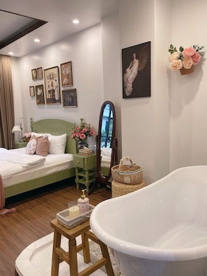 Interior detail - C&K Luxury Homestay Hai Phong (Hai Phong)