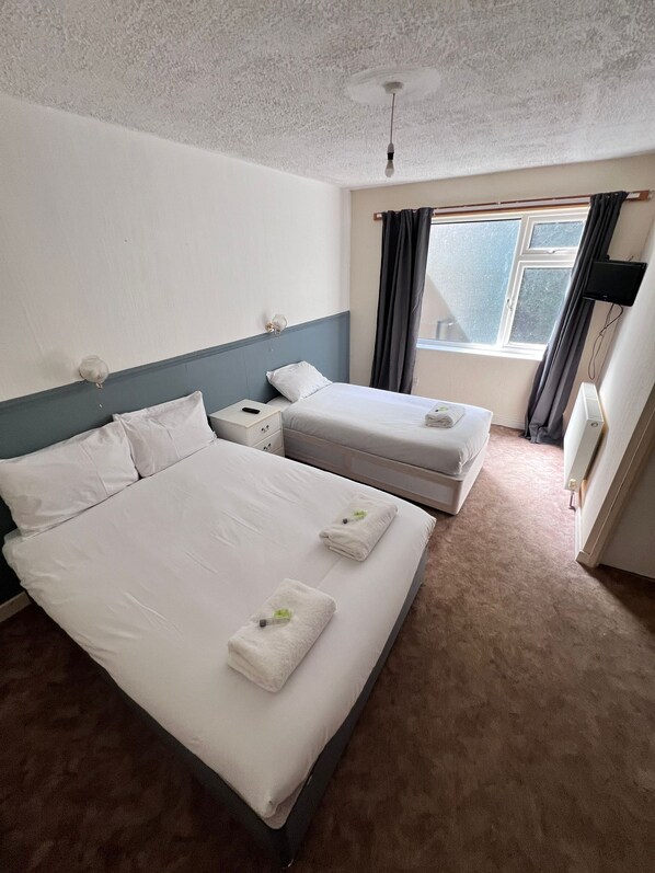 スタンダード スイート エンスイート | WiFi (無料)