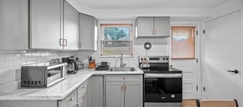 Stylish House near Frick Park