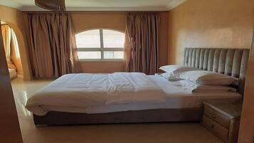 Villa | 3 bedrooms, soundproofing, free WiFi