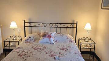 3 soverom, strykejern/-brett, wi-fi (inkludert) og sengetøy