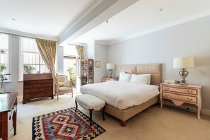 Basic Apartment - Elegant Two-bedroom Flat in Evelyn Gardens (London)