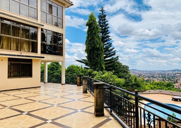 Enceinte de l’hébergement