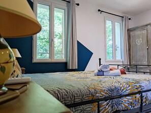 1 camera, Wi-Fi, lenzuola