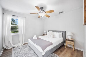 2 habitaciones, wifi gratis y ropa de cama