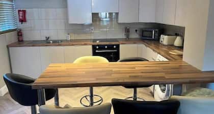 Kinsale town cosy home 2 min walk to town center