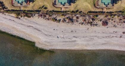 Garden Superior Moreno Ground Floor Lake Front