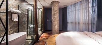 艾菲兒時尚飯店（鄭飛航空二七萬達店）