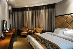 Room - Ruili Tianhong Hotel (Ruili)