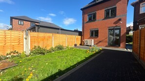 House | Property grounds - 4br-7guests-freeparking-garden-nearmanchester (Stockport)