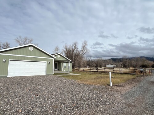 Charming 3-bedroom house In Beaver Ut.
