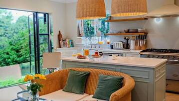 單棟房屋 | 私人廚房 | 雪櫃、微波爐、焗爐、爐具