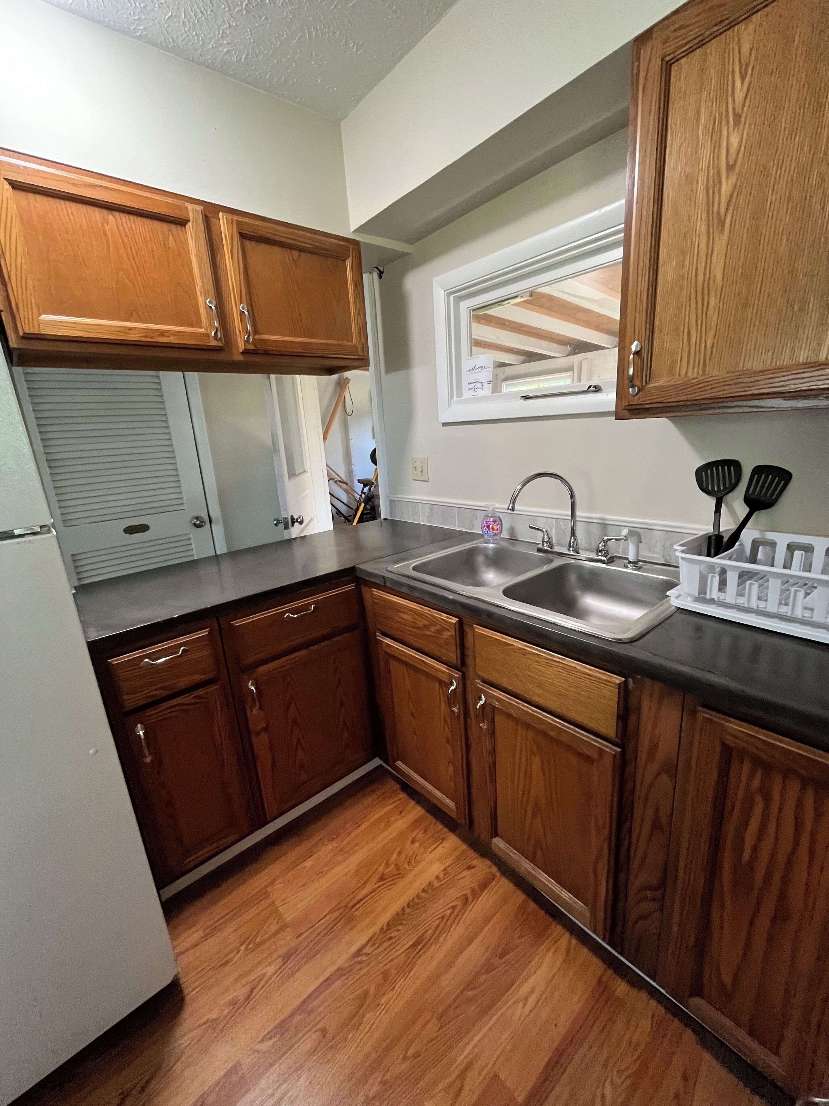 Micro-ondes, four, plaque de cuisson