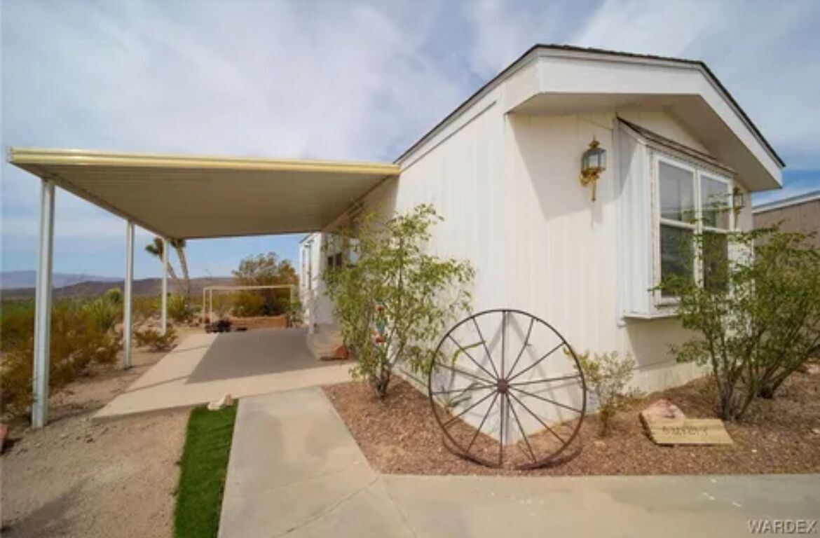 Rag Proper Ranch Free WiFi and AC peaceful White Hills close to Las Vegas 