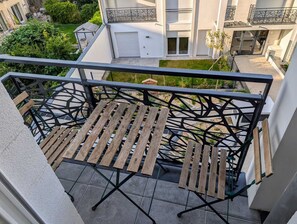 Terrace/patio - Plume Studio Sartrouville, 20 minutes from Paris (Sartrouville)
