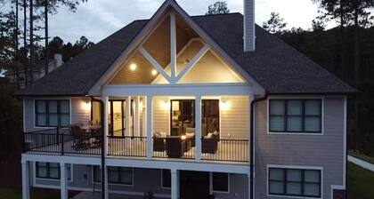 Brand new luxury craftsman. 5000 sqft with 5 bedrooms, 5 baths and bunk room.