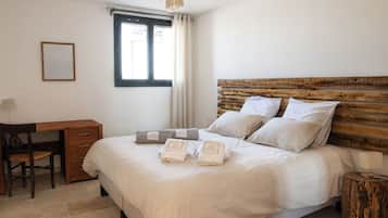 3 chambres, fer et planche Ă repasser, Wi-Fi, draps fournis