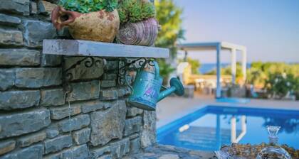 Stone house - private swimming pool