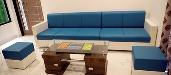 Relax home stay family room