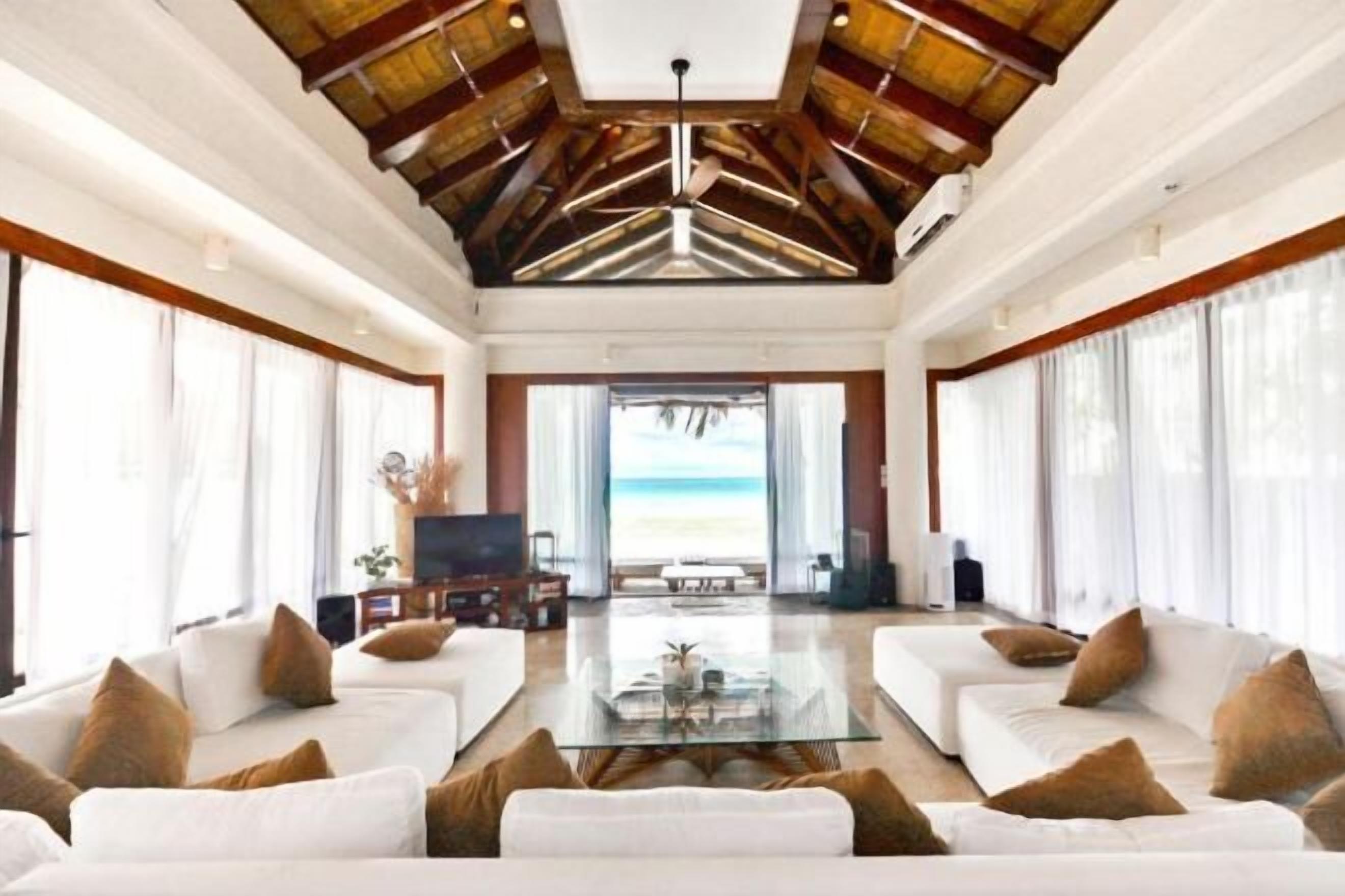 Bügeleisen/Bügelbrett, Babybetten