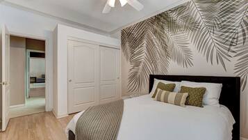 4 bedrooms, in-room safe, iron/ironing board, WiFi