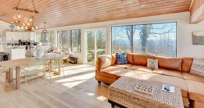 Lula Lake Cabin Getaway