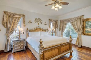 9 Schlafzimmer, Bügeleisen/Bügelbrett, Bettwäsche