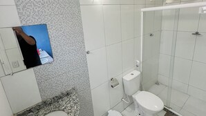 Basic Quadruple Room - Pousada Novo Horizonte (Búzios)
