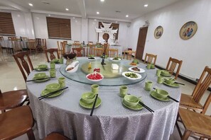Unclassified image, 3 of 76, button - Yuyao 702 Resort (Yuyao)