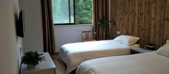 Yuyao 702 Resort