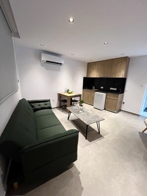 高級公寓, 陽台, 城市景觀 | 起居區