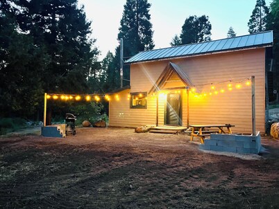 SECLUDED CABIN ON 6 ACRES mins. from skiing, lakes and falls
ATV trail access