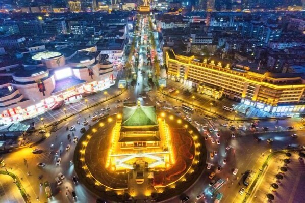 Exterior - Bell Tower Hotel (Xi'an)