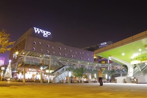 Unclassified image, 3 of 13, button - Wego Funtel (Taipei)