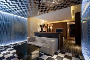 Cribs/infant beds - Wego Funtel (Taipei)