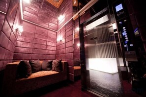 Unclassified image, 4 of 13, button - Wego Funtel (Taipei)